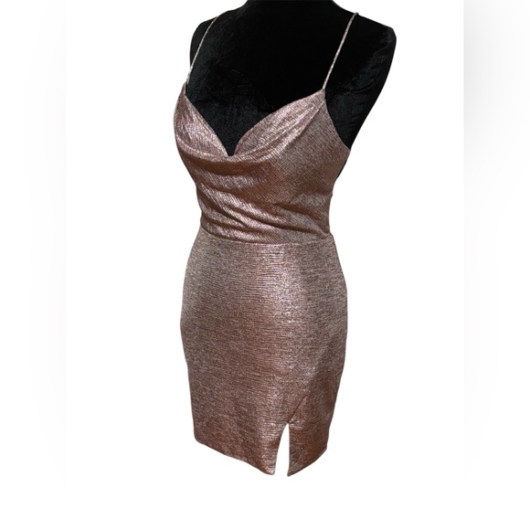 Lucci Lu Metallic Mini Style #4142 in Rose Gold Size 10 - Picture 1 of 10